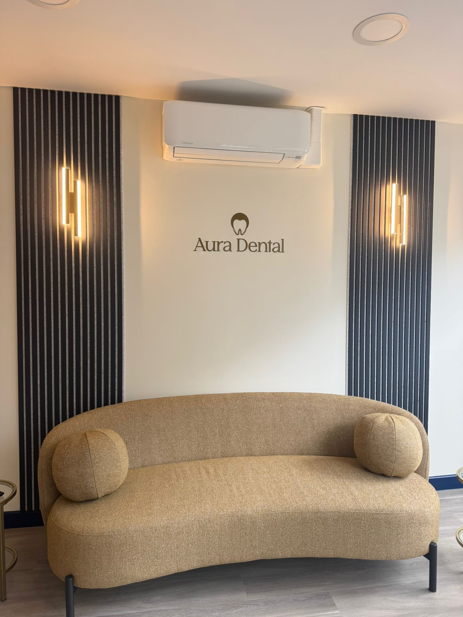 aura dental sandy11